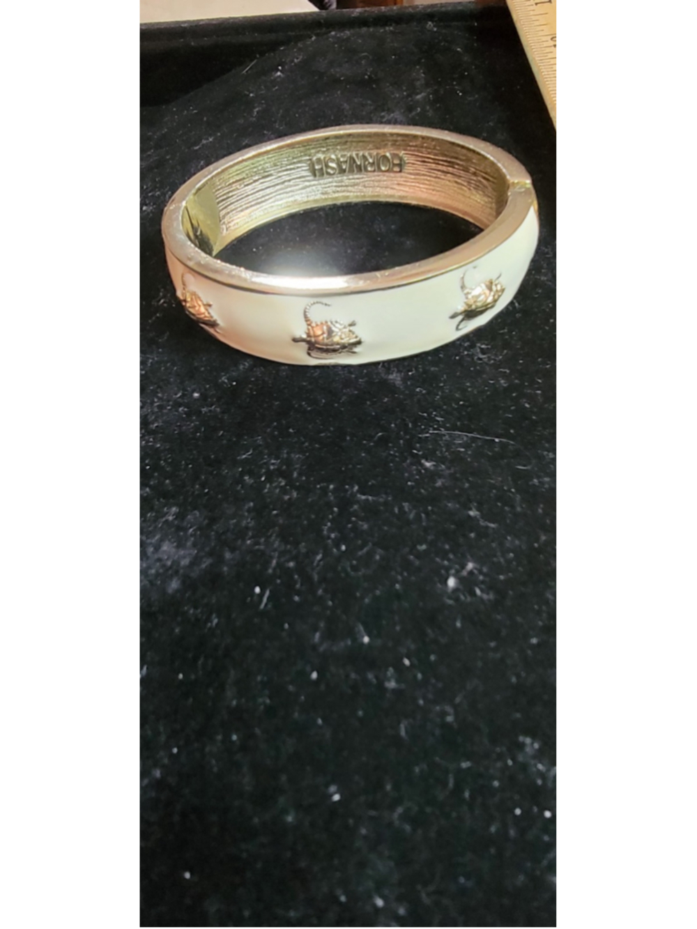 Fornash Turtle Enamel Bangle Gold Tone Coastal Beach Preppy Bracelet